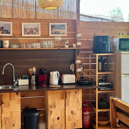 Hotel Cozyvan Каравана Под Наем à Sozopol Extérieur photo