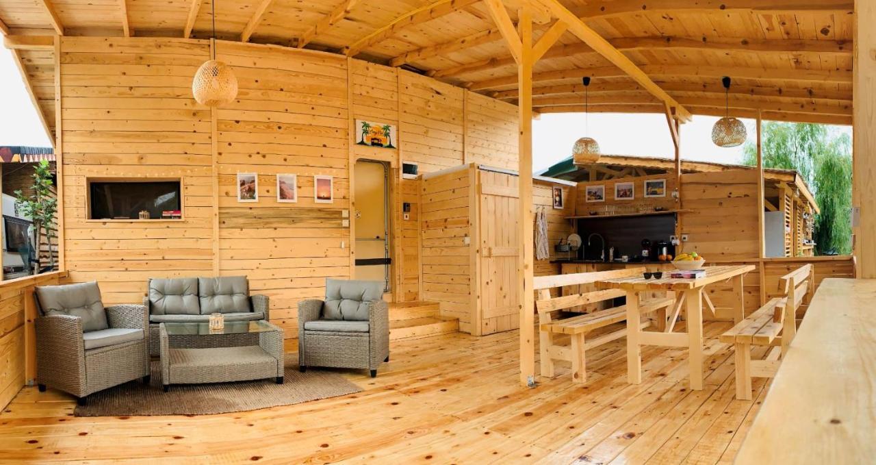 Hotel Cozyvan Каравана Под Наем à Sozopol Extérieur photo