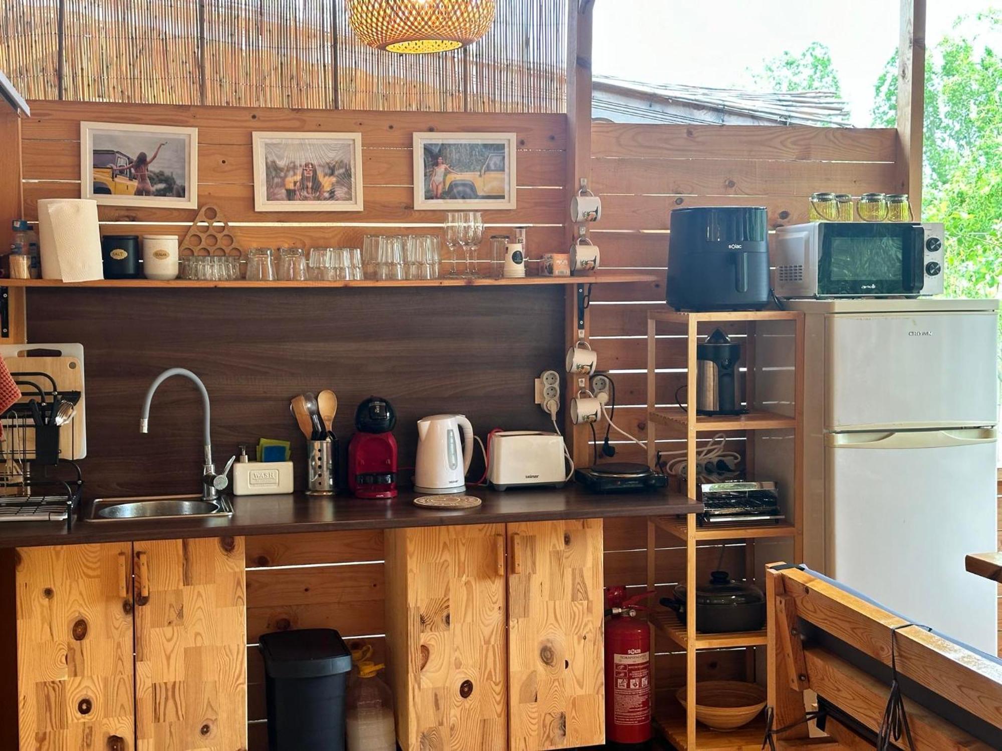 Hotel Cozyvan Каравана Под Наем à Sozopol Extérieur photo