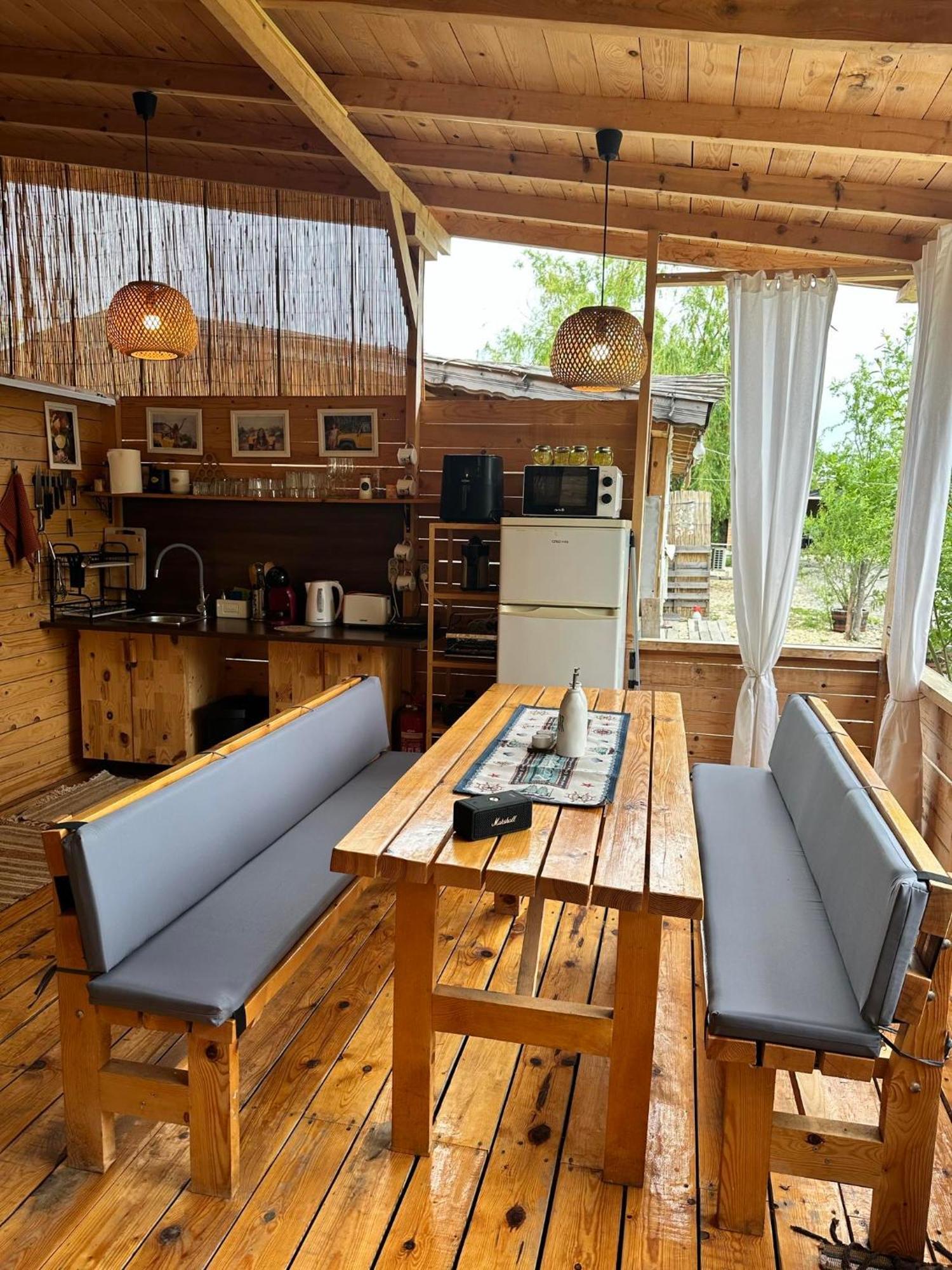 Hotel Cozyvan Каравана Под Наем à Sozopol Extérieur photo